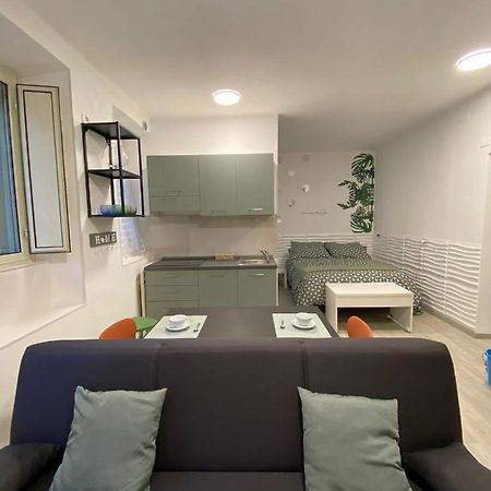 Апартаменты Monolocale Nel Corso Лидо-ди-Остия Экстерьер фото
