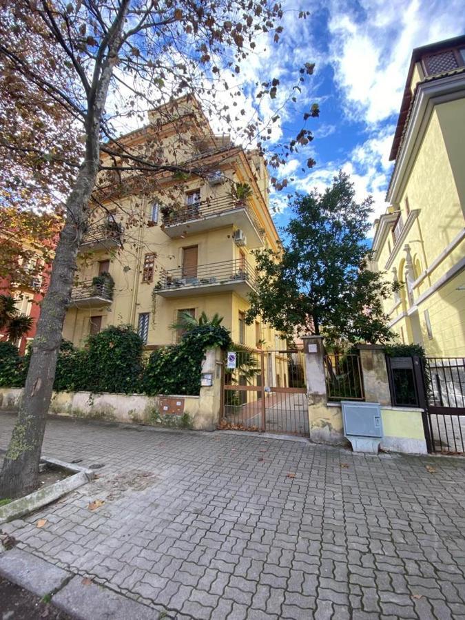 Апартаменты Monolocale Nel Corso Лидо-ди-Остия Экстерьер фото